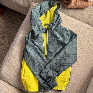 Stylish Kids Jacket with Hood - Green and Yellow